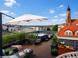 Lovely Apartments toghether in one offer Groups Families Parking AC WiFi Jacuzzi