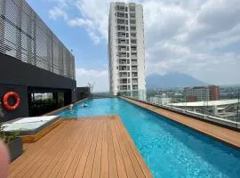 Departamento dentro paseo Santa Lucía Monterrey