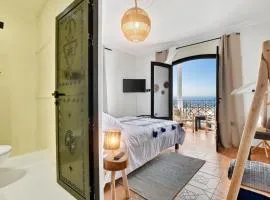 Adrar Lodge - Boutique Guesthouse with Sea View