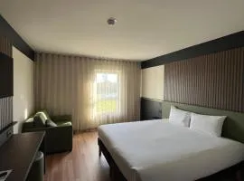 Brit Hotel Le Cottage Le Mans Sud