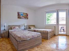 Garden Hostel, hotel a Skopje