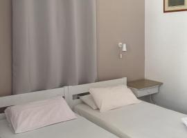 Akrogiali Hotel, khách sạn ở Agios Sostis