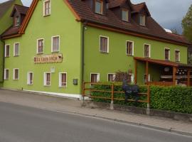 Große Ferienwohnung Rezattal, hotel i Röttenbach
