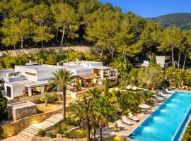 Villa Can Nikita Ibiza Unique Authenticity A soulful Ibizan retreat where nature and luxury embrace, viešbutis mieste Ibiza