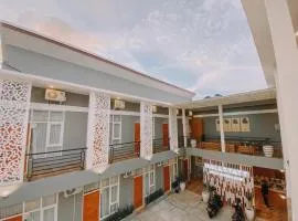 Hallstatt Living Near UII Jakal