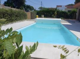 Villa natura 20 km de las playas, hotel a Sils