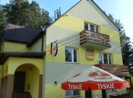 Pokoje Gościnne Przystań KAJA w Sobieskach nad Wkrą หมู่บ้านพักตากอากาศในSobieski