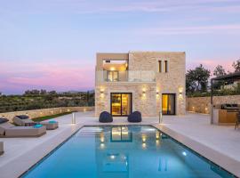 Alfá में, होटल Alfa Villas - Secluded Oasis with Private Pools & Breathtaking Views