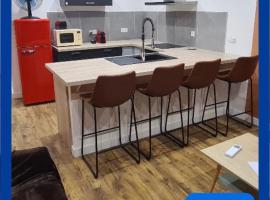 Appartement centre-ville, Valras-Plage, chez Géraud et Séverine, hotel u gradu Valra-Plaž