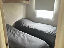 Seaview Caravan, hotel sa Warden