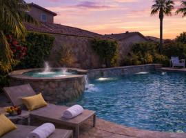 Luxury Indio Pool Home Near Festival Grounds, hotel em Indio