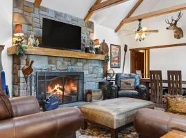 Holiday Lake Cabin by AvantStay
