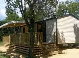 Mobil Home Familial avec Terrasse - 4 Pers. - API-1-52-1731