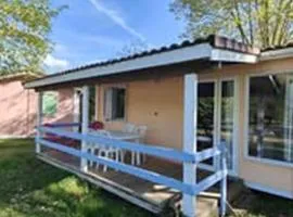 Chalet Confortable avec Terrasse - 7 Pers. - API-1-52-1940