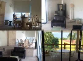 Calm, beautiful, beach house in Acapulco, perfect for long-stays