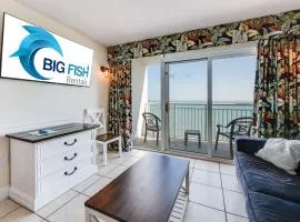 Honeymoon Suite with Direct Oceanfront View Pools
