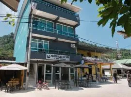 Perhentian Village Guest House