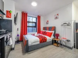 78F5- Cosy & Welcoming Studio