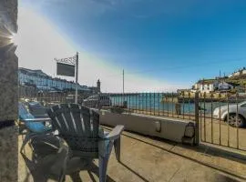 3 Bed in Porthleven oc-1seav
