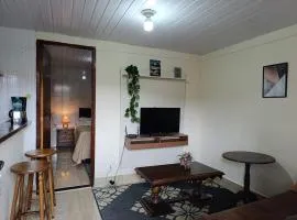 Hospedagem Doce Lar - Casa Girassol