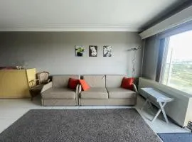 Apartment with Pool and Sea View