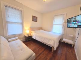 Entire Beautiful 1BR for You! [R], hotel em Whitestone