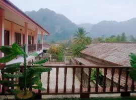 Phouthone Homestay