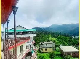 Hotel Shivam Palace