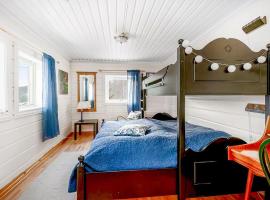 Nice Home In Tretten With Sauna, hotel v mestu Tretten