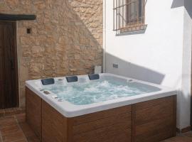 Cayetana Boutique & Jacuzzi Villa, hotel u gradu Padul