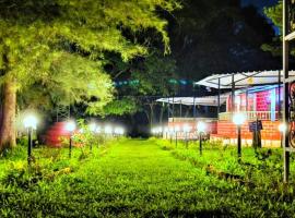 Greenwoods Resort Dandeli, Hotel in Kervād