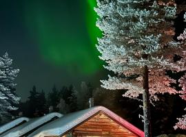 Isorakka Log Cabin - Sauna - Skibus nearby, hotel sa Levi