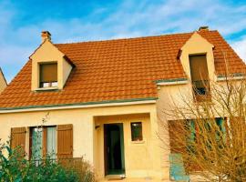 Charmante maison 40 min de PARIS, Hotel in Bondoufle