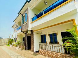 Derucci Luxury Apartment, hotel a Owerri