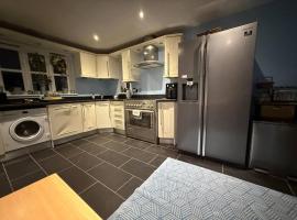 Charming Cottage Room with Garden Views in Bedford, hotel v destinaci Bedford