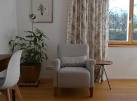 Beim Lausch - Ferienwohnung auf dem Land, Hotel in Ebersberg