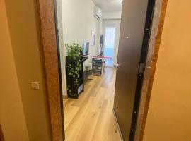 Al 10 del Civico 77, hotel din Baranzate