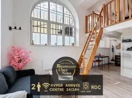 Joli Studio rénové avec mezzanine Hyper centre