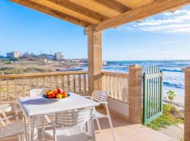 Murters 76, Hotel in Ses Covetes