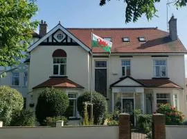 Cleave Court Guest House