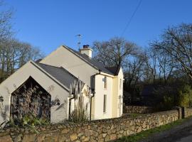 Scar Bridge Cottage 3 bedrooms sleeps 6, Hotel in Wexford