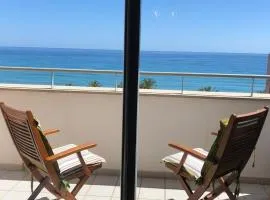 El Atico con vistas al Mar Parking gratis y Piscina 18