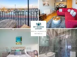 Royal Harbour Retreat - Stunning views, balcony, right on harbour, by the beach