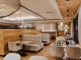 巴林沃特體育家庭酒店