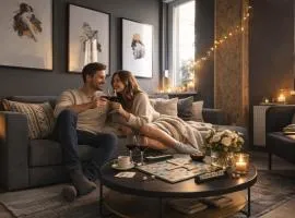 Kira's Group Apartments - 8 Units for Up to 38 Guests