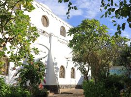 Nubian Holiday House Aswan, hotel in Aswan