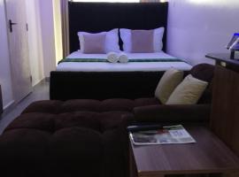 Serenity Brown Pad, hotel in Kiambu