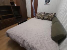 Апартаменти біля Автовокзалу, khách sạn ở Rivne