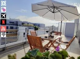 Apartment with Terrace & Parking near Parc Expo, Orly & CDG