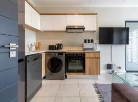 AlimamaSpaces Thando's Blyde 2